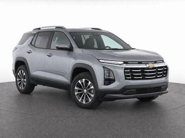 Used 2025 Chevrolet Equinox LT