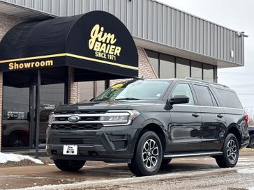 Used 2022 Ford Expedition XLT