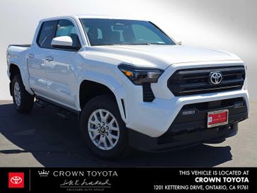 New 2025 Toyota Tacoma SR5