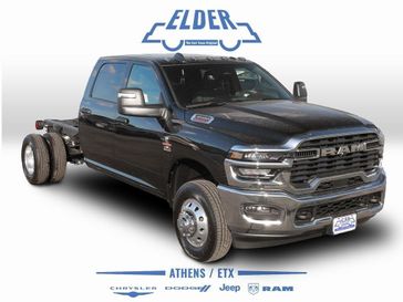 2025 RAM 3500 Tradesman Crew Cab Chassis 4x4 60' Ca
