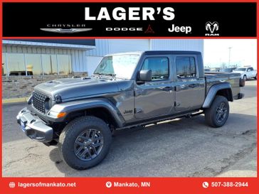 New 2026 Jeep Gladiator Sport S 4x4