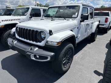 2024 Jeep Gladiator Sport S 4x4