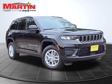 2025 Jeep Grand Cherokee Laredo X 4x2