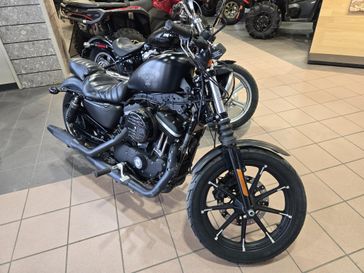 2017 HARLEY SPORTSTER IRON 883 BLACK 