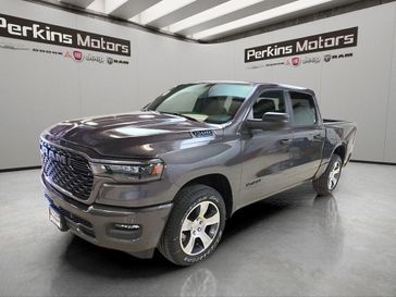New 2026 RAM 1500 Express Crew Cab 4x4 5'7' Box