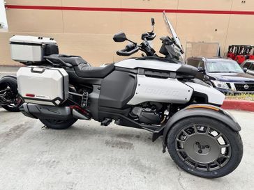 New 2025 Can-Am CANYON XT 