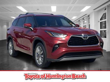 New 2026 Toyota Highlander Hybrid Platinum