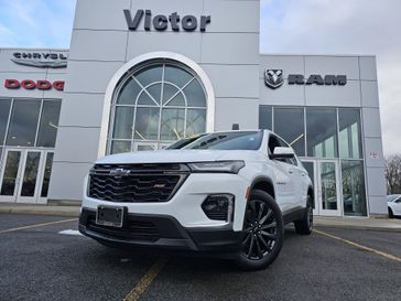 Used 2023 Chevrolet Traverse RS