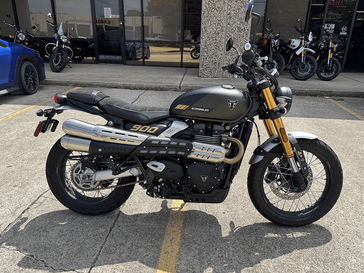 Used 2026 Triumph SCRAMBLER 900 