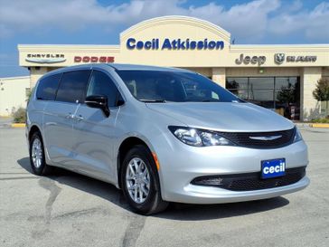 New 2026 Chrysler Voyager Lx