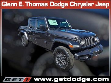 New 2026 Jeep Gladiator Sport S 4x4