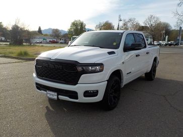 New 2026 RAM 1500 Big Horn Crew Cab 4x4 5'7' Box