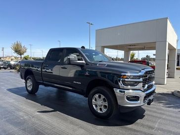 New 2025 RAM 2500 Big Horn Crew Cab 4x4 6'4' Box
