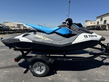 2019 SEADOO PW SPARK3 900HOIBRCONVSOUND WGBB 19 BLUE WHITE 