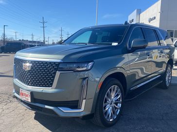 Used 2023 Cadillac Escalade ESV 4WD Premium Luxury