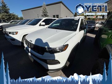 New 2026 Jeep Compass Latitude Altitude