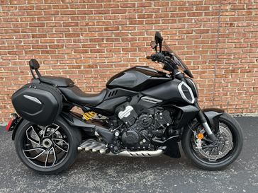 Used 2023 Ducati Diavel V4 