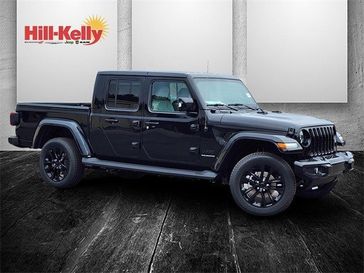 2023 Jeep Gladiator High Altitude 4x4 in a Black Clear Coat exterior color and Steel Gray/Global Blackinterior. Hill-Kelly Dodge (850) 786-2130 hillkellydodge.com 