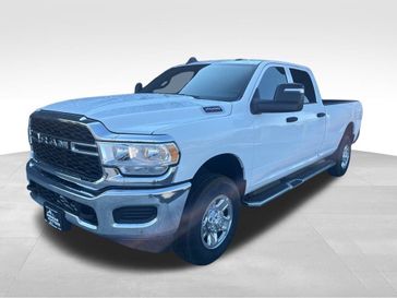 2024 RAM 2500 Tradesman Crew Cab 4x4 8' Box