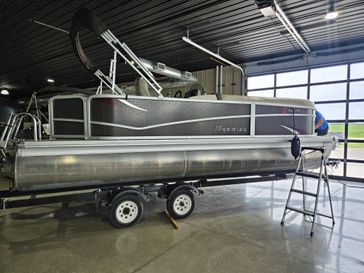 2016 PREMIER 220 SUNSATIONJRH 