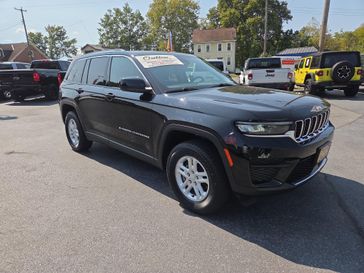 Used 2022 Jeep Grand Cherokee Laredo