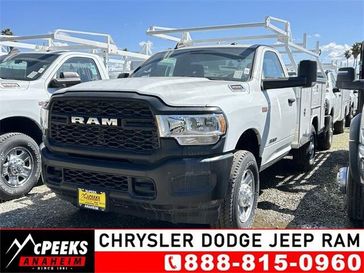 2022 RAM 2500 Tradesman Regular Cab 4x4 8' Box
