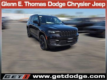 New 2025 Jeep Grand Cherokee Altitude 4x2