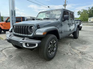 New 2026 Jeep Gladiator Sahara 4x4