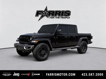 Used 2025 Jeep Gladiator High Tide
