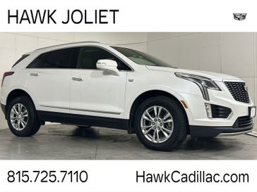 2020 Cadillac XT5 Premium Luxury AWD in a Crystal White Tri Coat exterior color and Jet Blackinterior. Glenview Luxury Imports 847-904-1233 glenviewluxuryimports.com 