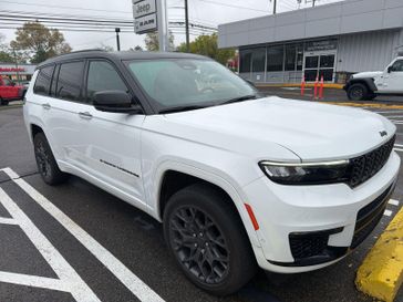 Used 2023 Jeep Grand Cherokee L Summit