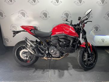 2024 Ducati MONSTER PLUS