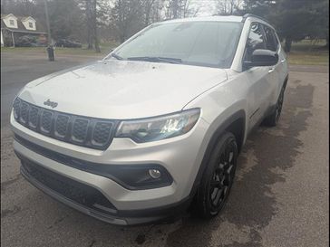 New 2025 Jeep Compass Latitude 4x4