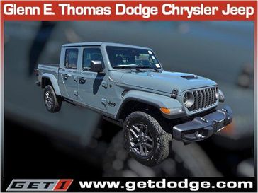 New 2026 Jeep Gladiator Sport S 4x4