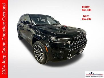 2024 Jeep Grand Cherokee Overland 4x4 in a Diamond Black Crystal Pearl Coat exterior color and Global Blackinterior. Sheridan Motors CDJR 307-218-2217 sheridanmotor.com 