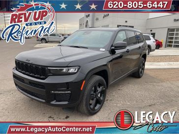 2025 Jeep Grand Cherokee L Limited 4x4 in a Diamond Black Crystal Pearl Coat exterior color and Global Blackinterior. Legacy Auto Center 620-315-9264 legacyautocenter.net 