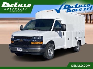 New 2026 Chevrolet Express Commercial Cutaway Work Van