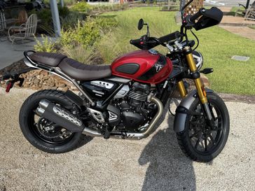 New 2025 Triumph Scrambler 400 X 