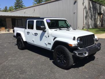 Used 2022 Jeep Gladiator Sport S