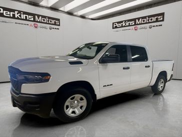 New 2026 RAM 1500 Tradesman Crew Cab 4x4 5'7' Box