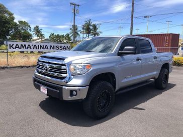 2017 Toyota Tundra CrewMax SR5 5.7L