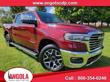 2025 RAM 1500 Laramie Crew Cab 4x4 5'7' Box