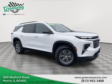 Used 2025 Chevrolet Traverse AWD LT