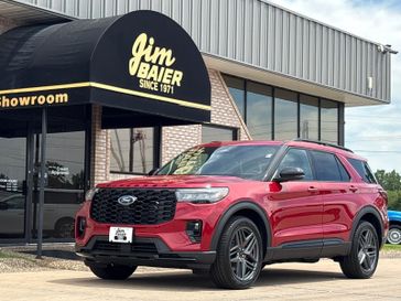 New 2026 Ford Explorer ST-Line