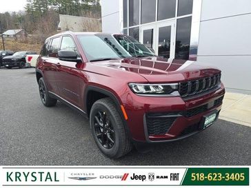 New 2026 Jeep Grand Cherokee Laredo Altitude 4x4