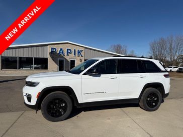 Used 2024 Jeep Grand Cherokee Limited