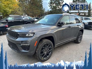 New 2025 Jeep Grand Cherokee Summit Reserve 4x4