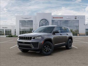 New 2026 Jeep Grand Cherokee Laredo