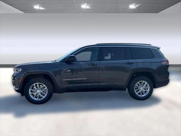 New 2025 Jeep Grand Cherokee L Laredo 4x2