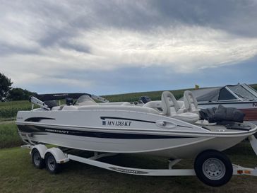 Used 2010 PRINCECRAFT VENTURA 224JXA 